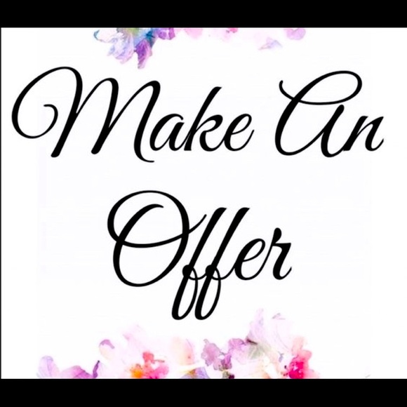 Accessories - ✨🌺Make An Offer🌺✨